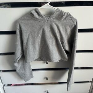 Lululemon cropped hoodie 👟
